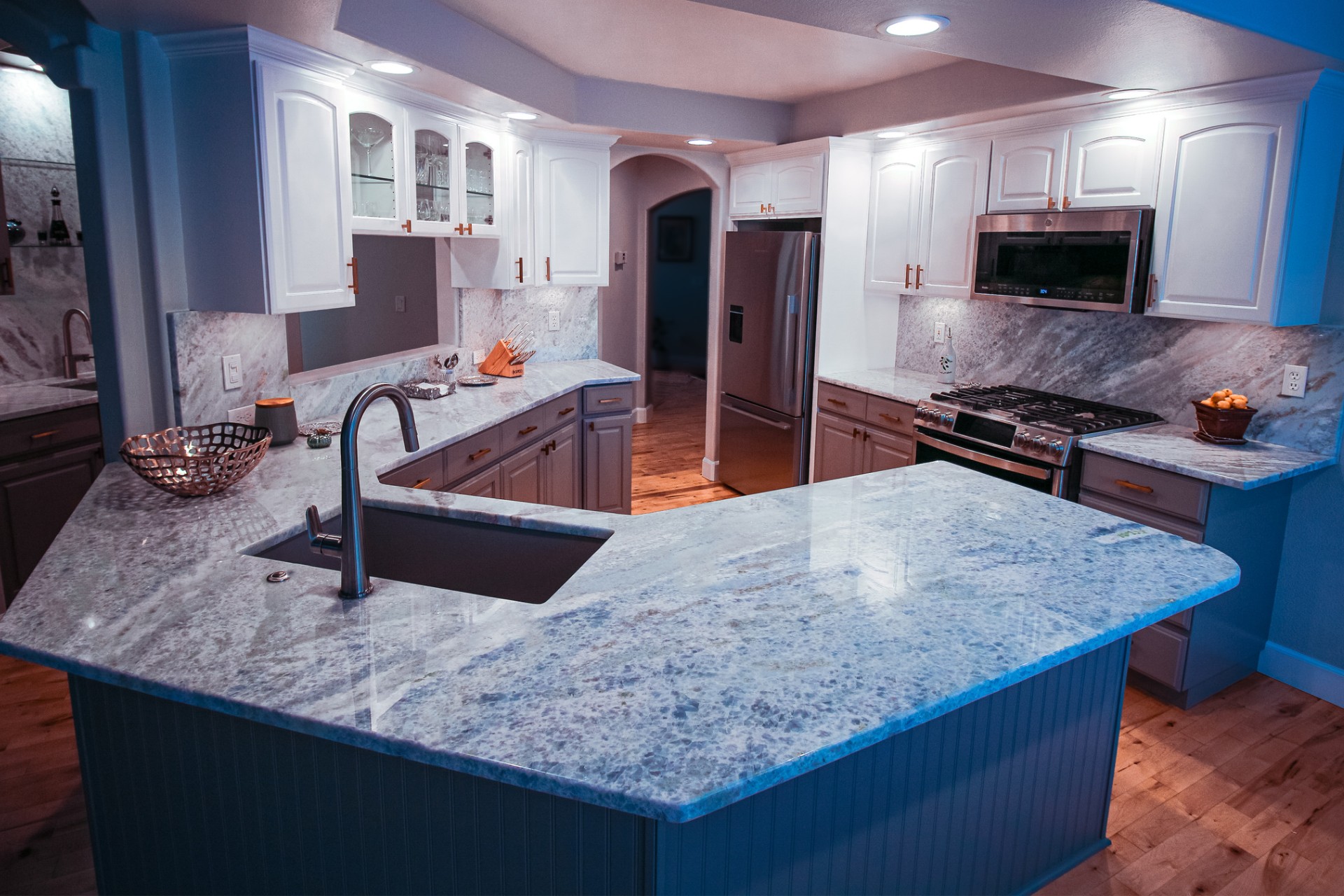 A recent Boise, ID remodel by Snake River Stone.